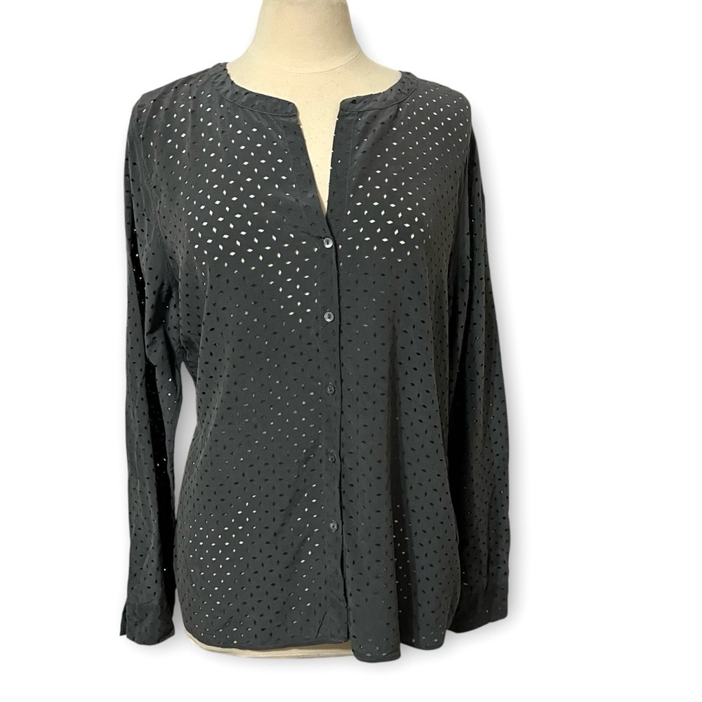 Ecru Gray Silk Eyelet Button Down Shirt Size XL - Picture 2 of 11